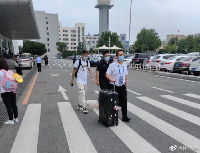 精品亚洲一区二区三区